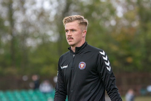 色表现成为 色表现成为